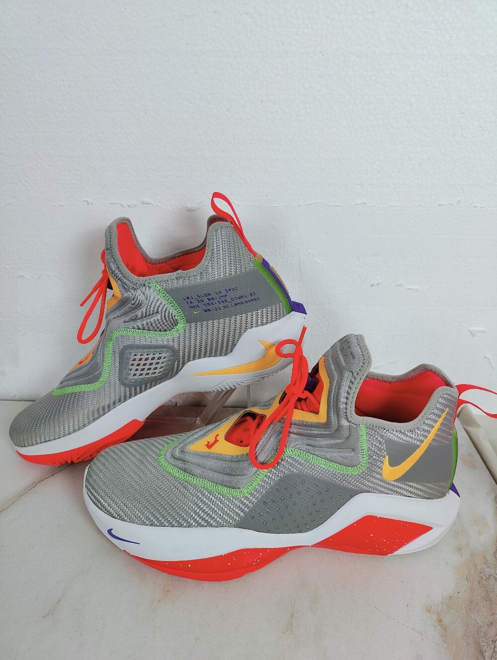 Nike LeBron Soldier 14 'Hare' Basketball Sneakers, Sz 14